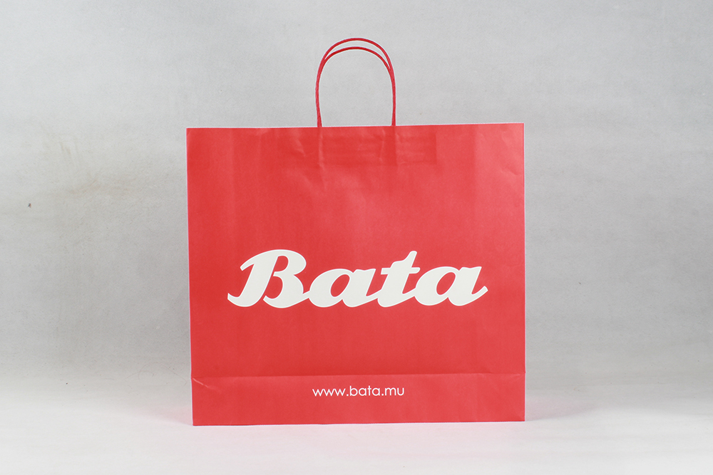 BATA時尚服裝牛皮紙袋定制 BATA時尚服裝牛皮紙袋定制