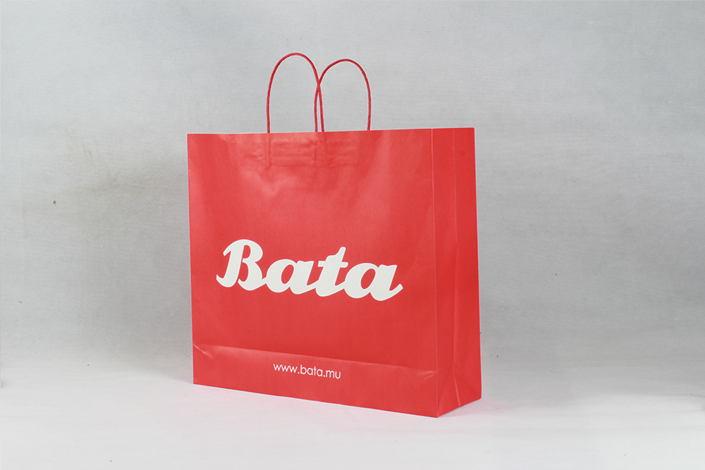 BATA時尚服裝牛皮紙袋定制 BATA時尚服裝牛皮紙袋定制
