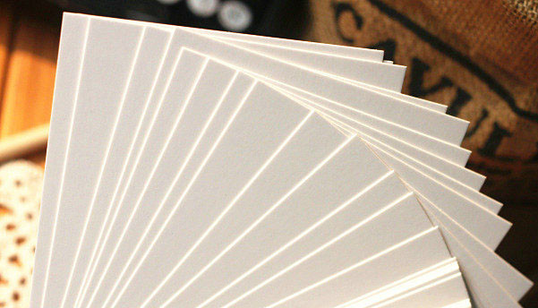 銅版紙和啞粉紙如何選擇? 銅版紙和啞粉紙如何選擇?