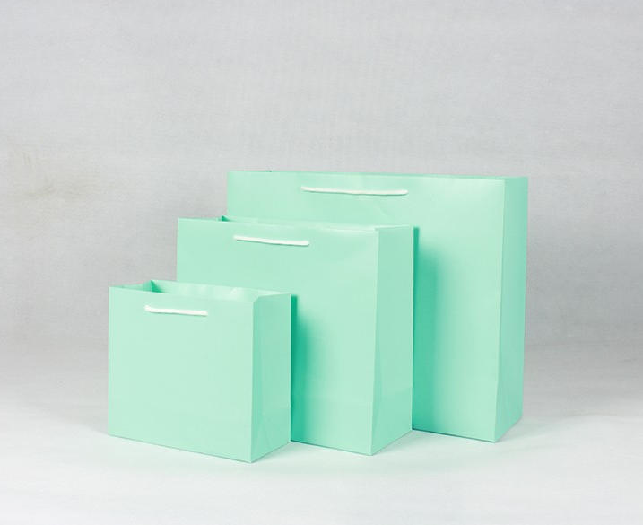 在紙袋定制上,了解下商家們的想法? 在紙袋定制上,了解下商家們的想法?