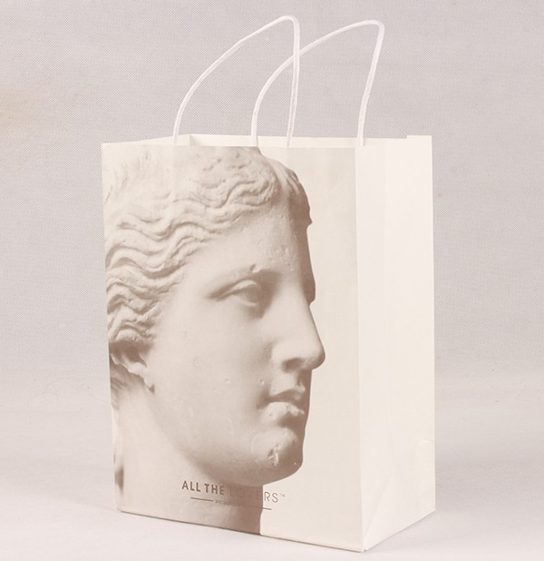 環(huán)保手提紙袋定制常見有哪幾種材料分類? 環(huán)保手提紙袋定制常見有哪幾種材料分類?